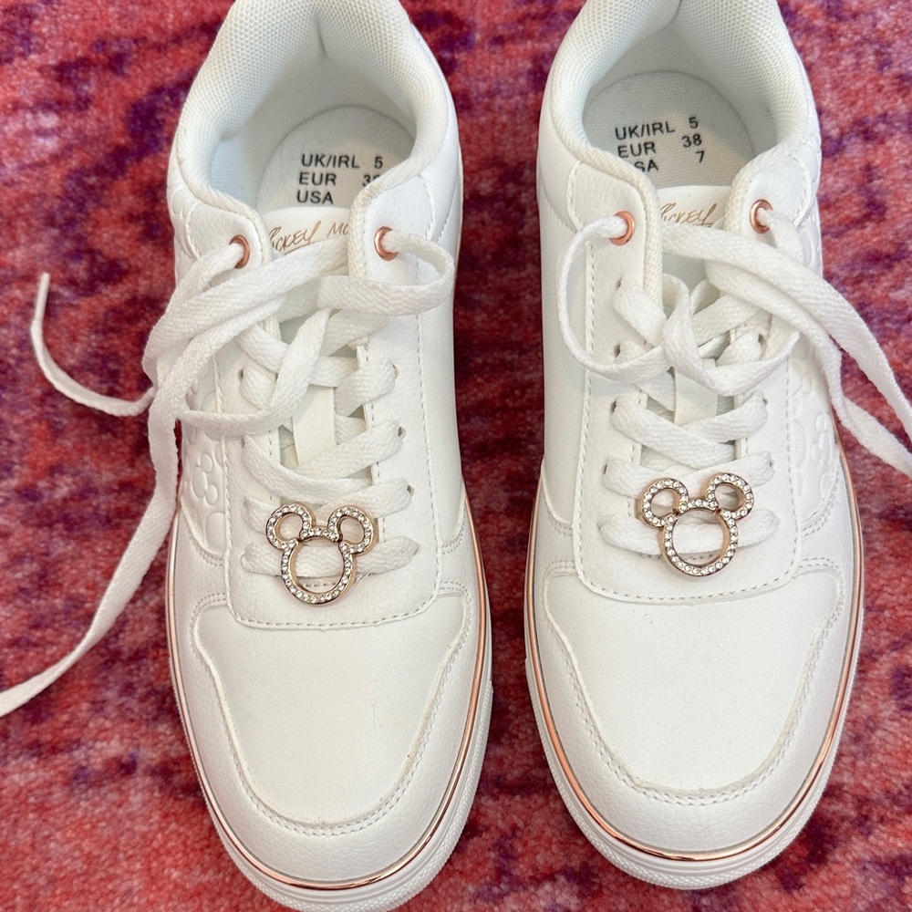 Disney for Prinark White Shoes with Mickey Mouse Design